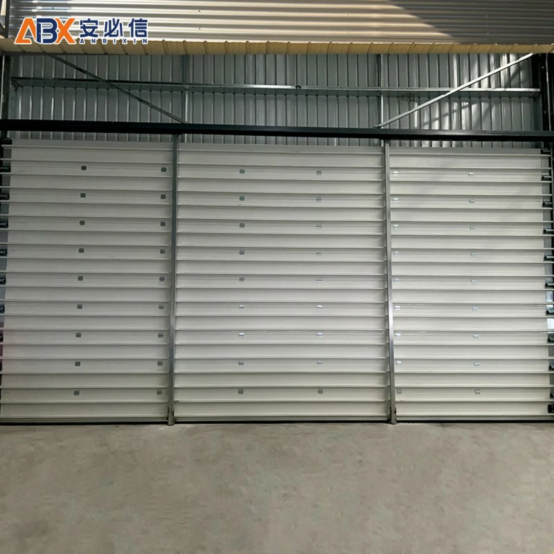 拉萨翻板提升门